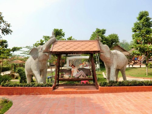 Бесплатные фото памятника дикой природы и статуй крупным планом включая фауну и скульптуру с изображением слона